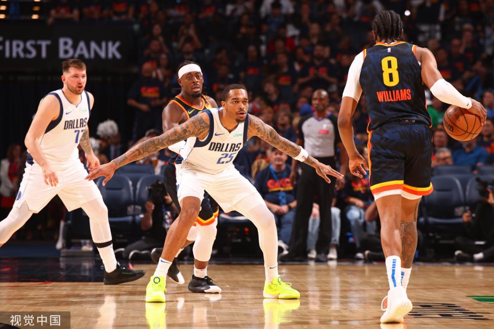 表现出令人 表现出令人