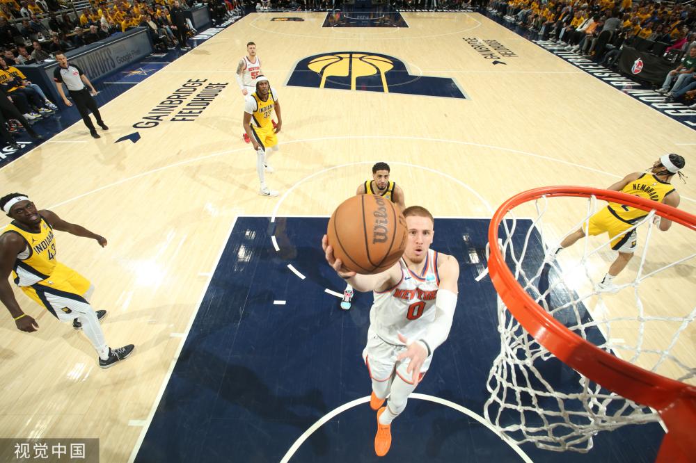 琼斯上演了 琼斯上演了